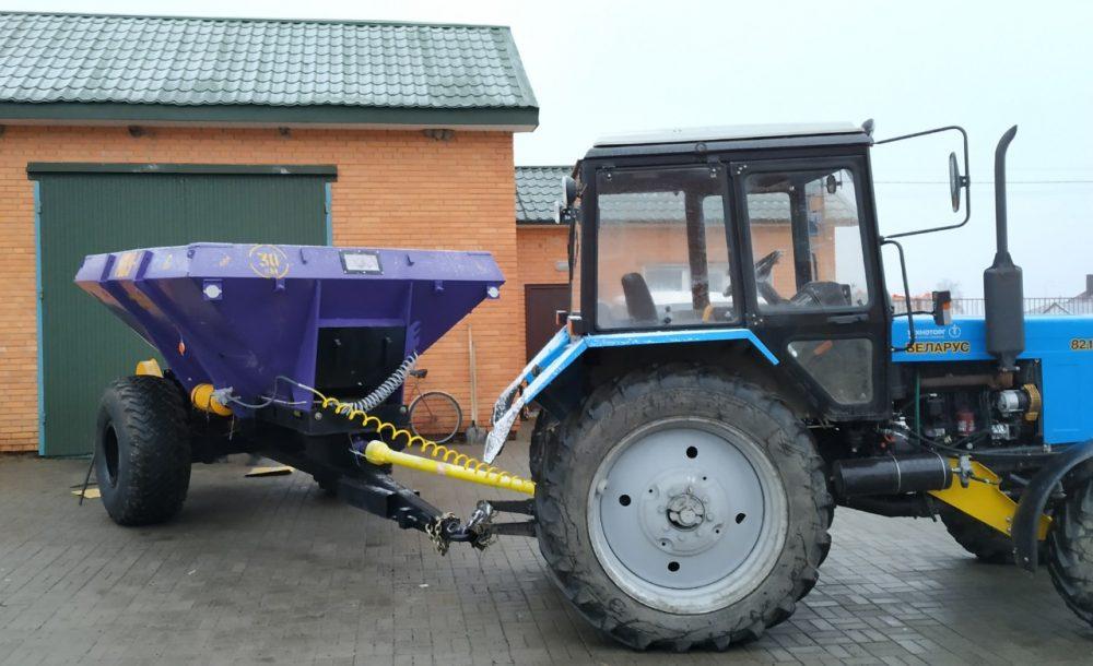 Розкидач дорожніх сумішей 2