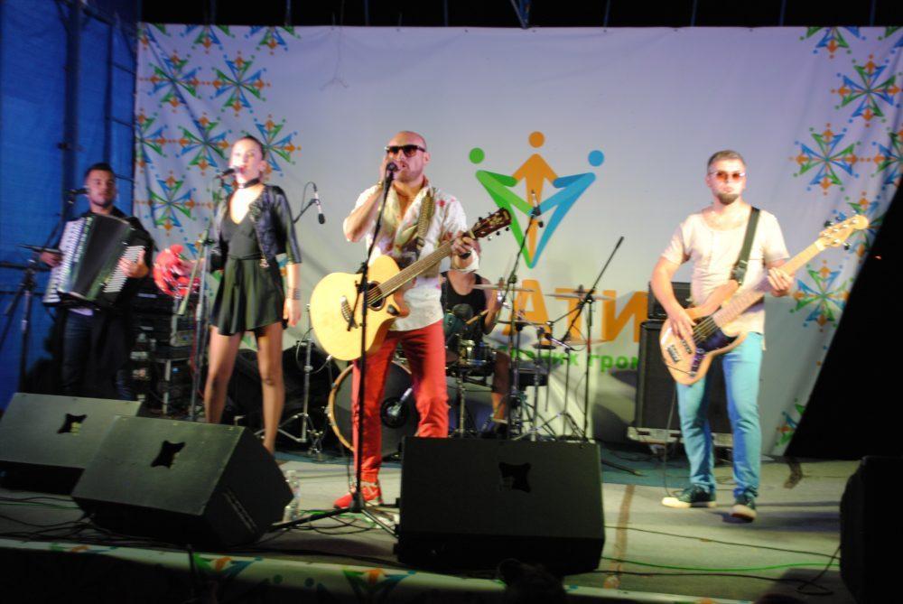 Цвіт кульбаби 3