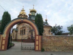 Церква Рованці 1