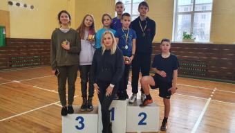 Легкоатлети