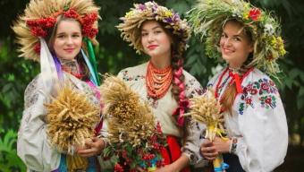 Запрошують на День вишиванки у Промені