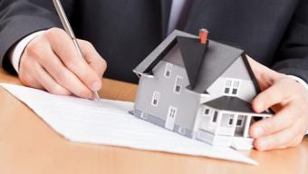 Розпочав роботу державний реєстратор