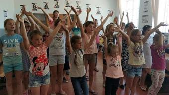 English Summer Camp FRIENDS у Рованецькій школі