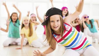 Запрошують у танцювальний гурток