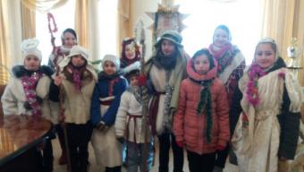 Різдвяне привітання від колядників із Мстишина (ВІДЕО)