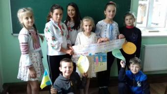 Мстишинські школярі влаштували акцію на підтримку миру