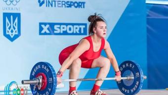 Жителька Баєва стала майстром спорту з важкої атлетики