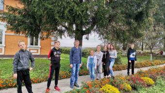 У Мстишині висадили «Алею випускників»