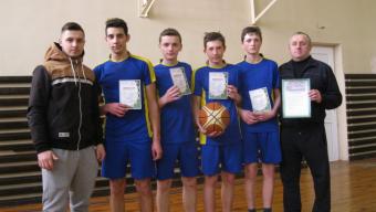 У Боратині відбулися змагання зі стрітболу