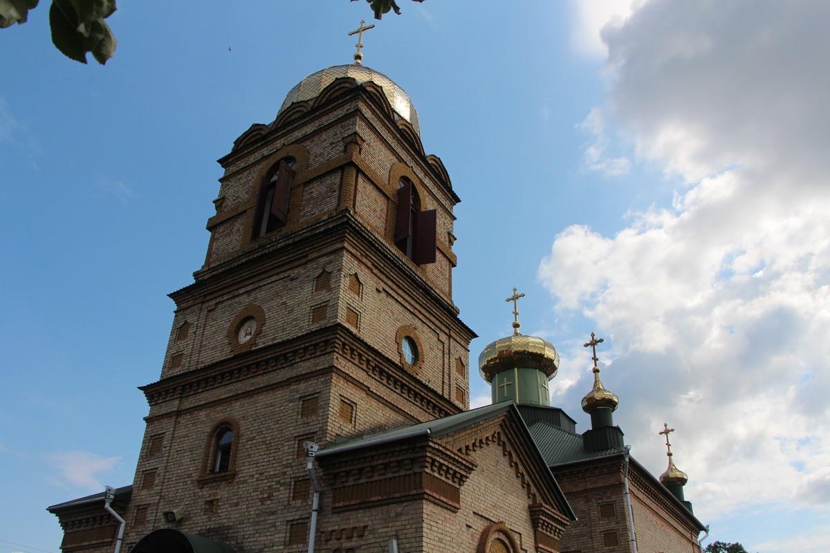 Рованці церква